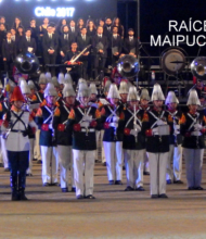 Banda del Ejército Nacional de Colombia y Coro Sinfónico de la Universidad Mayor.