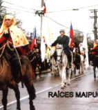 Las calles céntricas de Maipú se llenan de dovoción y colorido, cada primer domingo de septiembre, con los Cuasimodistas de Chile.
