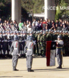 Soldados Dragoneantes Juran a la Bandera, ante la emoción de sus padres y familiares.