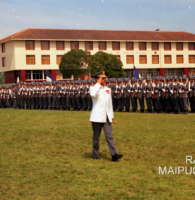 Ceremonia militar en el Patio de Honor del Instituto, en los primeros meses de su afincamiento en la histórica comuna de Maipú.