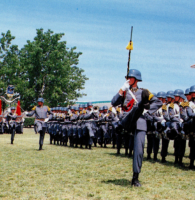 Encajonamiento de las Bandas de Guerra e Instrumental de la Escuela de Suboficiales, en el Patio de Honor de su nuevo Cuartel en Maipú