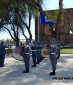 La Banda de la Escuela de Infantería del Ejército, acompañó con sus sones marciales el solemne acto.