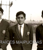 Alumnos de Educación Primaria de la Escuela Parroquial Nº 325 Carolina Llona de Cuevas, de Maipú, en las décadas de 1960 y 1970 (104)