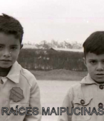 Alumnos de Educación Primaria de la Escuela Parroquial Nº 325 Carolina Llona de Cuevas, de Maipú, en las décadas de 1960 y 1970 (40)