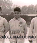 Alumnos de Educación Primaria de la Escuela Parroquial Nº 325 Carolina Llona de Cuevas, de Maipú, en las décadas de 1960 y 1970 (53)