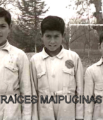Alumnos de Educación Primaria de la Escuela Parroquial Nº 325 Carolina Llona de Cuevas, de Maipú, en las décadas de 1960 y 1970 (71)
