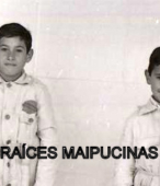 Alumnos de Educación Primaria de la Escuela Parroquial Nº 325 Carolina Llona de Cuevas, de Maipú, en las décadas de 1960 y 1970 (88)