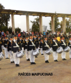 Banda del Colegio Patricio Mekis de Maipú, que acompañó el paso de las instituciones y fuerzas vivas de la comuna (2)