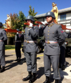 Los días previos al 5 de abril. las dos imágenes permanecieron en la Escuela de Suboficiales del Ejército, donde fueron veneradas por el personal y alumnos dragoneantes (5)