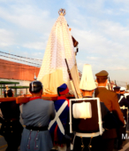 Solemne peregrinación a primera hota del día 5 de abril, desde el Estadio Municipal Coronel Santiago Bueras, hasta el Santuario Nacional de Maipú (57)